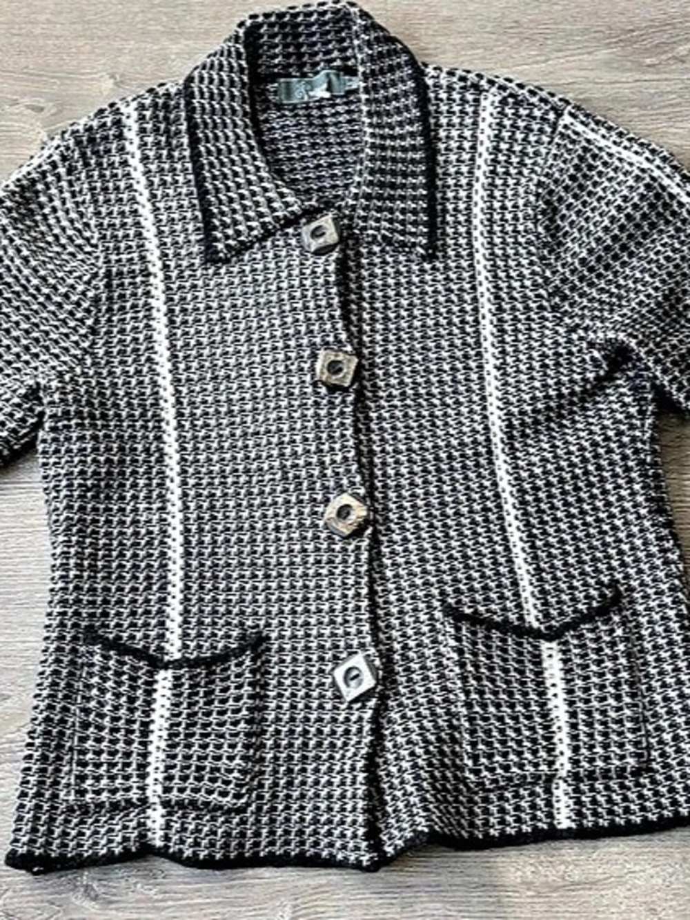 Willow Checkered Blazer in Black & White Like New - L - Picture 2 of 7